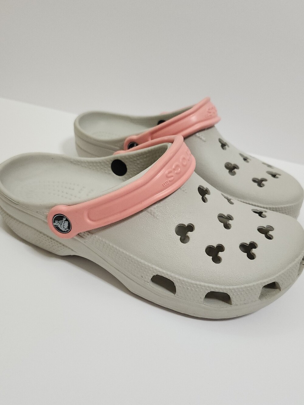 CROCS Limited Edition Disney Parks Mickey Mouse Grey/Pink Strap Clogs W 8-9